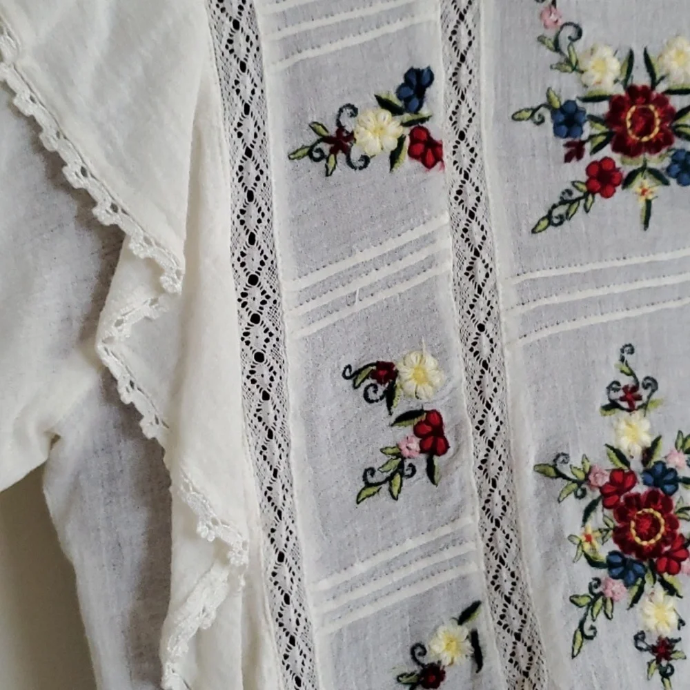 Free People Gauze Embrodery Flowers Long Sleeve Blouse